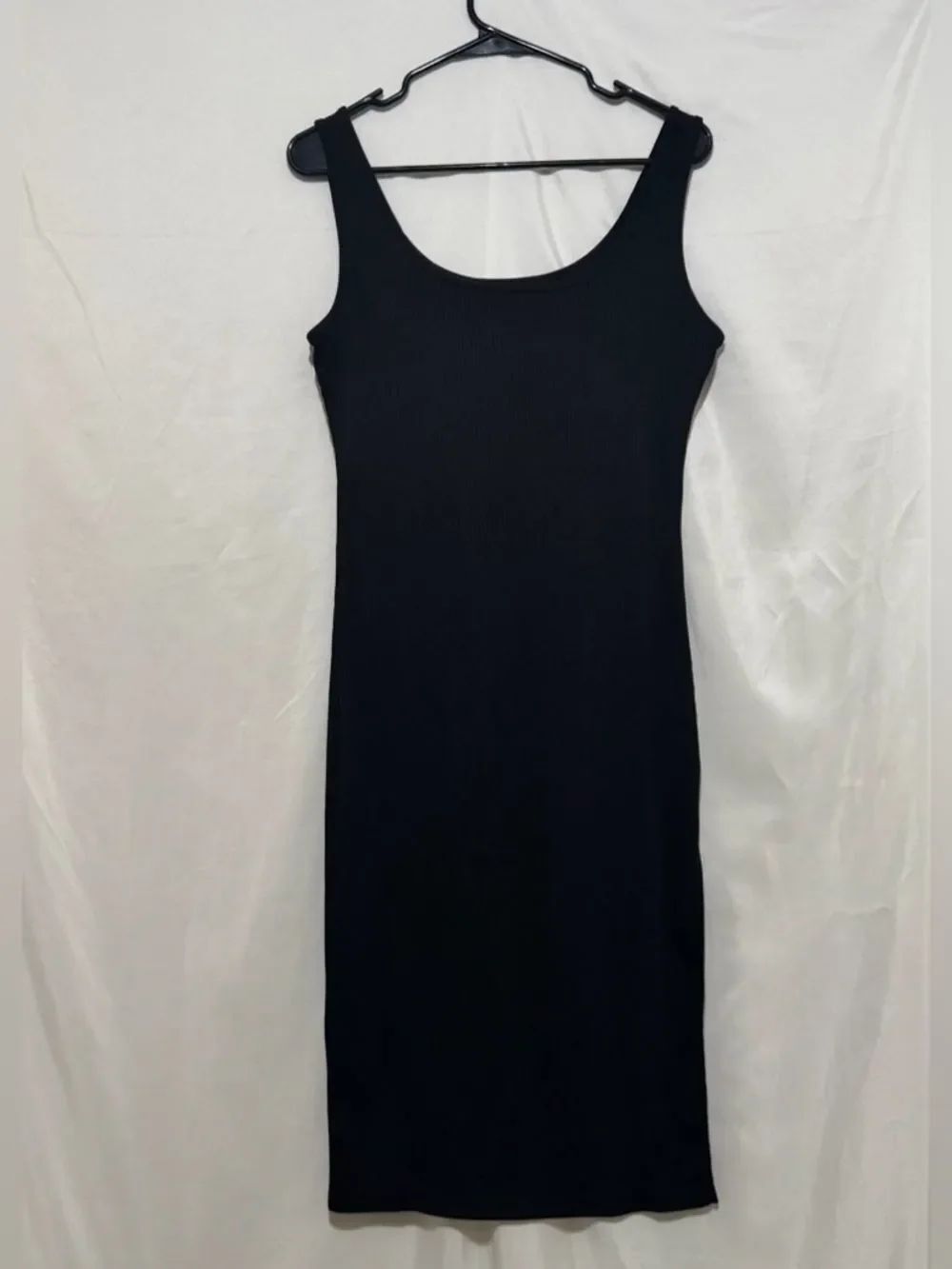 Black Ribbed Midi Dress Size L